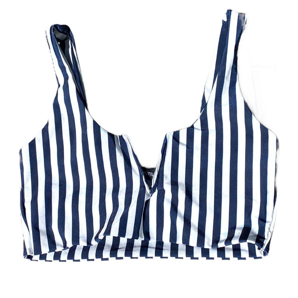 Pretty Little Thing Bikini Top - Picture 3 of 6